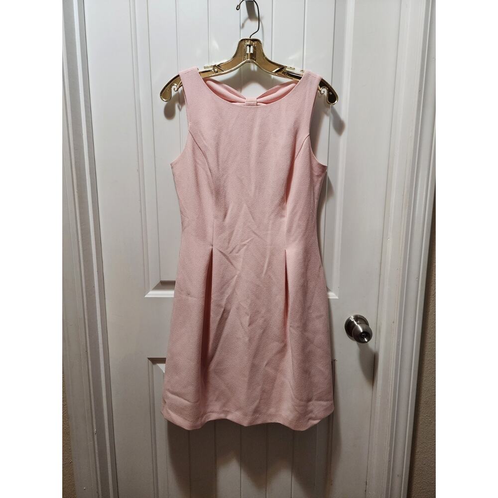 VINCE CAMUTO PINK KNEE LENGTH DRESS SLEEVELESS PLEATS KEYHOLE BOW SIZE 6